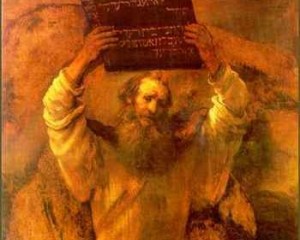 Рембрандт Моисей со скрижалями законов
